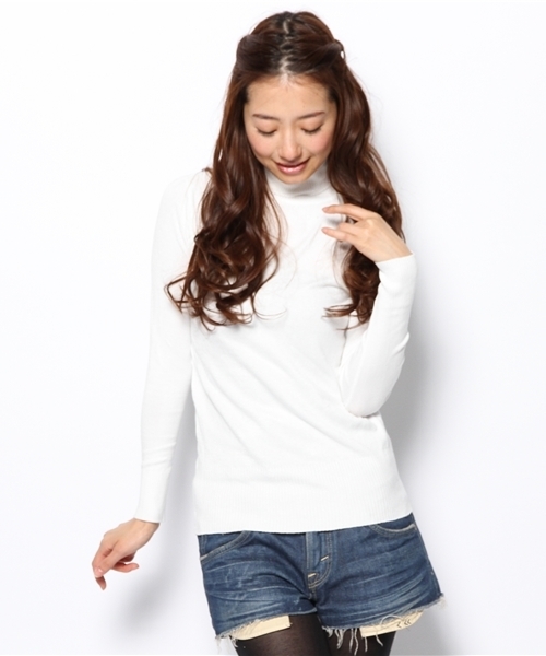 WEGO（ウィゴー）の「WEGO/リブタートルセーター（ニット/セーター・レディース・ホワイト/ブラック/グレー/ネイビー/ロイヤルブルー/ワイン・FREE）」の2枚目の写真