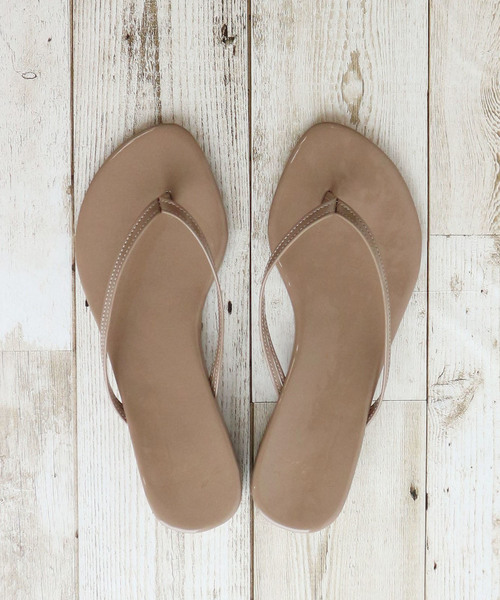 AMERICAN HOLIC（アメリカンホリック）の「トングサンダル（サンダル・レディース・ダークブラウン/ベージュ/アイボリー/その他6・S/M/L）」の5枚目の写真