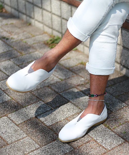 イタリア製 プントピグロ スリッポン スエード スニーカー ブラック24.5cm プントピグロ 37 スリッポン レディース プントピグロ ビブラムソール