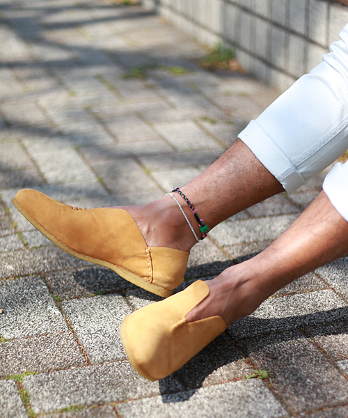 punto pigro（プントピグロ）の「ヌバックスリッポン (PUNTO PIGRO)（その他シューズ・メンズ・ホワイト/ネイビー/キャメル・27.5/26.5）」の6枚目の写真