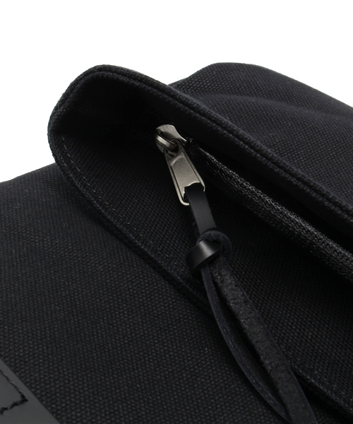 CIAOPANIC（チャオパニック）の「《WEB限定》【IDP】　CLUTCH（クラッチバッグ・メンズ・イエロー/ネイビー/オフホワイト/ブラック・FREE）」の7枚目の写真