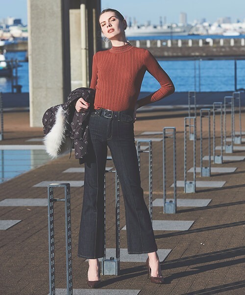 eimy istoire（エイミーイストワール）の「スタッズタートルニットプル  