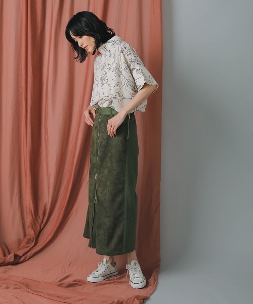 Bou Jeloud（ブージュルード）の「アソート柄ロールネックブラウス（シャツ/ブラウス・レディース・ブラック/オフホワイト・38）」の4枚目の写真