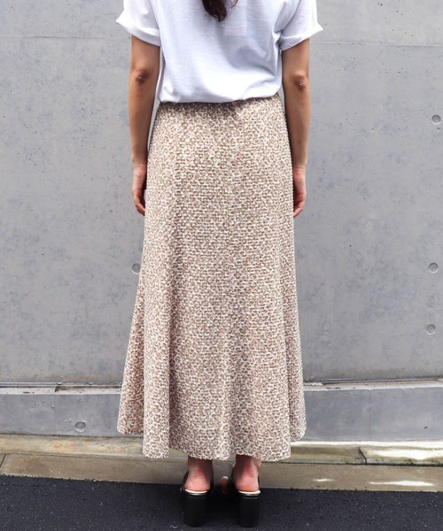 NINE（ナイン）の「レオパードフラワープリントスカート（スカート・レディース・ブルー/ベージュ・0/1）」の3枚目の写真