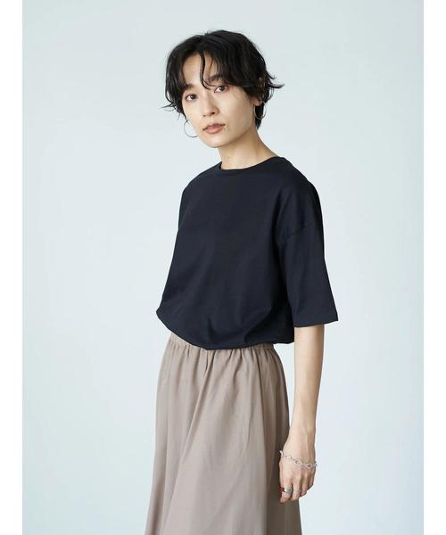 AMERICAN HOLIC(アメリカンホリック)の「クルーネック半袖カットプルオーバー 〇*(Tシャツ/カットソー・レディース・ブラック/ネイビー/ブラウン/オフホワイト/アイボリー/キャメル/その他7/ホワイト系その他4・M/L)」の15枚目の写真
