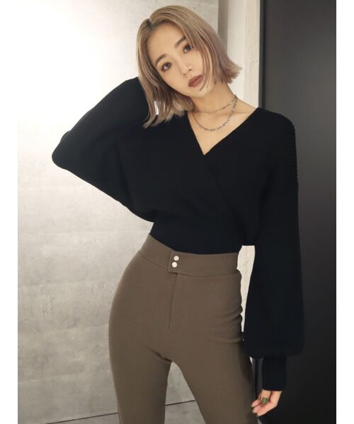 EMODA（エモダ）の「カシュクールショートニット（ニット/セーター・レディース・ベージュ/ブラック/グレー・FREE）」の10枚目の写真