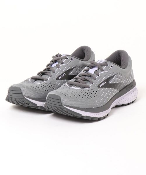 BROOKS(シューズ)(ブルックス)の「BROOKS/ゴースト13/BRW 3382(スニーカー・レディース・ブラック/ホワイト/グレー・22.0cm/22.5cm/23.0cm/23.5cm/24.0cm/24.5cm/25.0cm/25.5cm/26.0cm)」の5枚目の写真