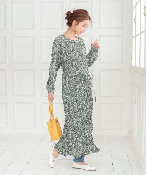 KOBE LETTUCE(コウベレタス)の「スクエアトゥギャザーバレエシューズ(バレエシューズ・レディース・ホワイト/ブラック/ベージュ/ライトカーキ・LL/M/L/S)」の12枚目の写真