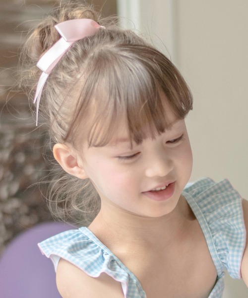 Catherine Cottage（キャサリンコテージ）の「キーチャーム付きサテンリボンヘアゴム（ヘアゴム・キッズ・ブラック/ベージュ/ネイビー/レッド/サックスブルー/ピンク/ブルー/ライラック/グレー/クリーム/ベビーピンク/ライラック系2/キャメル/ミント・FREE）」の21枚目の写真