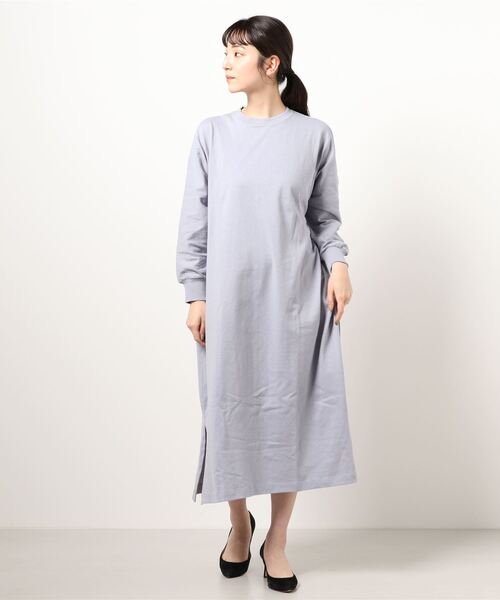 Samansa Mos2 blue（サマンサモスモスブルー）の「ドルマンカットワンピース（ワンピース・レディース・サックスブルー/ブラック/オフホワイト・ﾌﾘ-）」の3枚目の写真