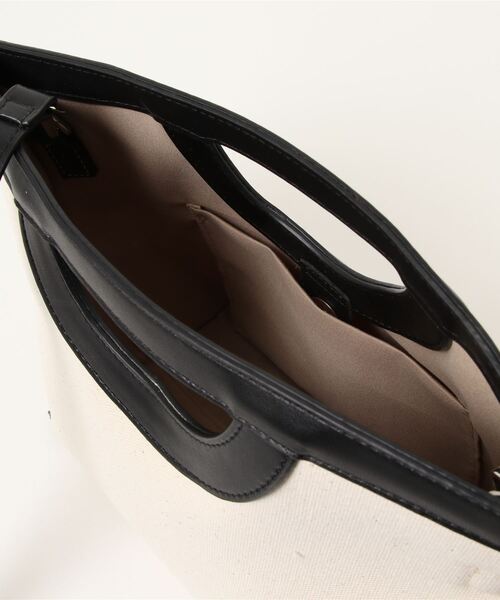 ap retro（アプレトロ）の「キャンバス×レザーハンドバック【ZOZO限定アイテム】（ハンドバッグ・レディース・ベージュ/ブラック/ブラウン・FREE）」の9枚目の写真