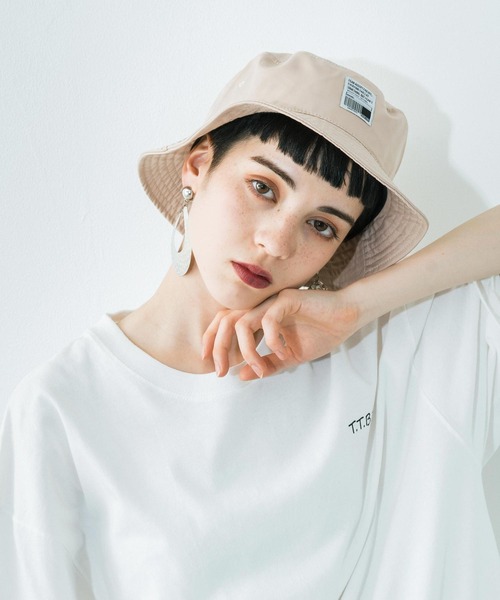 Ressaca（レサーカ）の「ツイル ポリブロード ワッペンバケットハット BUCKET HAT（ハット・メンズ・ブラック/ベージュ/パープル/ブルー系その他2/グリーン系その他/ブルー系その他/チャコール/モカ/ブラック系その他/ベージュ系その他/イエロー/オレンジ/インディゴブルー/ネイビー/ブラウン/カーキ・S/M/L/XL）」の8枚目の写真