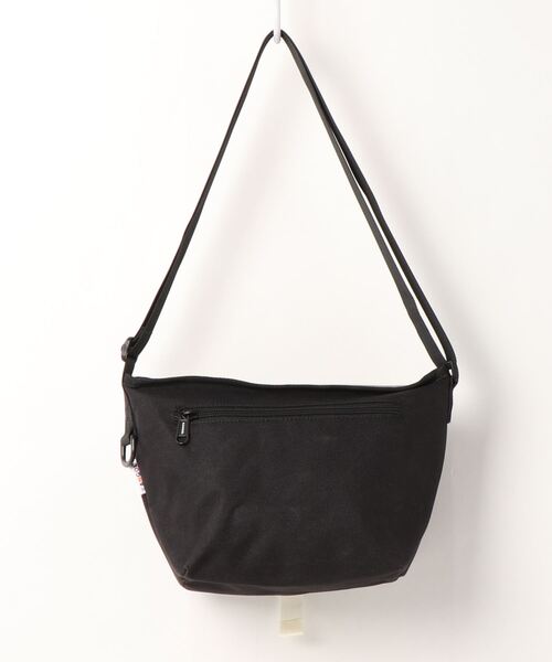 KANGOL(カンゴール)の「【KANGOL/カンゴール】 シンプルタグ ミニメッセンジャーバッグ(ショルダーバッグ・メンズ・チャコールグレー×ブラック/ベージュ/ブラック・FREE)」の6枚目の写真