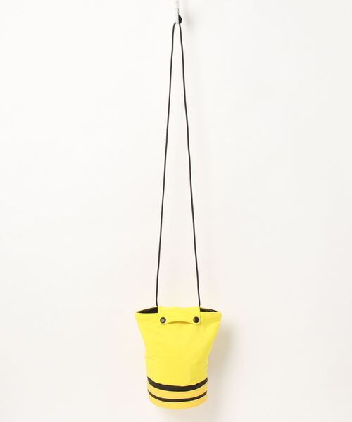 KOT_SU（コットス）の「WAFU POUCH（ショルダーバッグ・レディース・ホワイト/グレー/イエロー/ブラック/オレンジ/カーキ・FREE）」の5枚目の写真