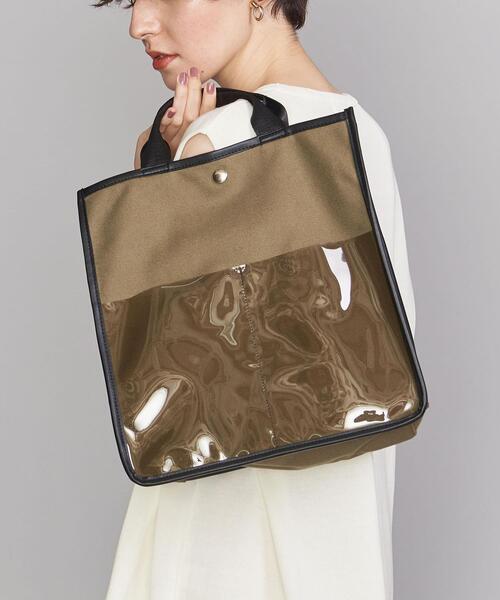BEAUTY&YOUTH UNITED ARROWS（ビューティーアンドユースユナイテッドアローズ）の「BY クリアポケットショルダーバッグ -2WAY- ◆（ショルダーバッグ・レディース・オリーブ/ナチュラル・FREE）」の2枚目の写真