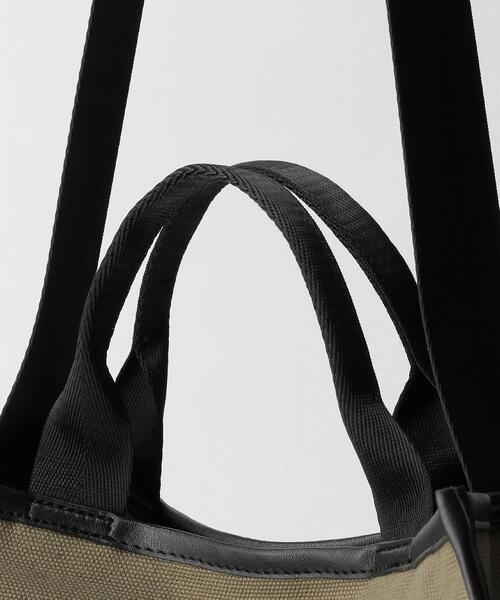 BEAUTY&YOUTH UNITED ARROWS（ビューティーアンドユースユナイテッドアローズ）の「BY クリアポケットショルダーバッグ -2WAY- ◆（ショルダーバッグ・レディース・オリーブ/ナチュラル・FREE）」の7枚目の写真