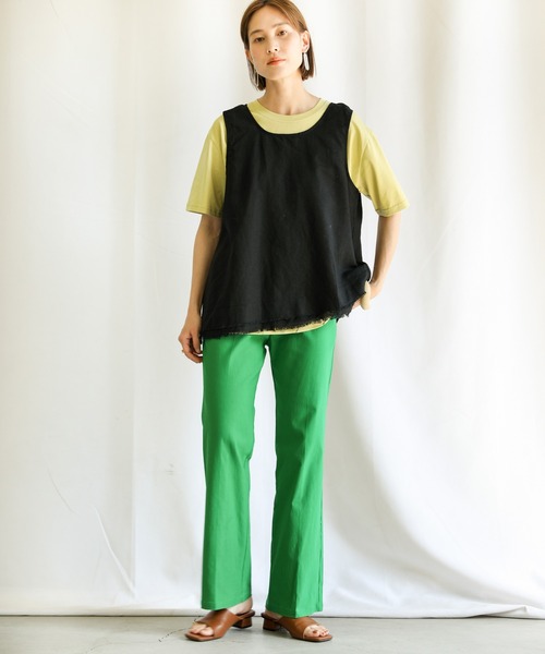 select MOCA（セレクトモカ）の「2021 SS カットオフデザインリネンノースリーブトップス（タンクトップ・レディース・ブラック/ブラウン/アイボリー・FREE）」の8枚目の写真