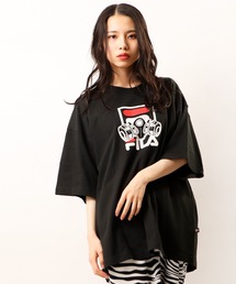 FILA プリント半袖グラフィックTシャツ