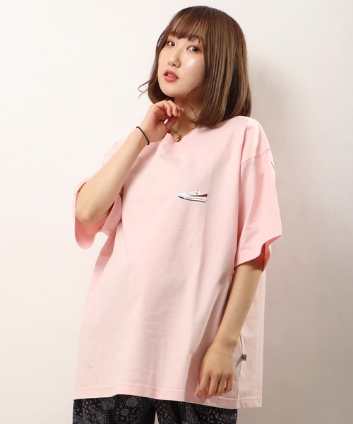 FILA HERITAGE(フィラヘリテージ)の「FILA プリント半袖グラフィックTシャツ(Tシャツ/カットソー・メンズ・ホワイト系その他3/ブルー系その他4/ホワイト系その他/ピンク系その他4/ピンク系その他/ブラック系その他2/ブラック系その他4/ブラック/ブルー系その他/ピンク/ブルー系その他3/ピンク系その他3/ホワイト系その他4/ホワイト系その他2/ピンク系その他2/ブラック系その他3/ブラック系その他/ホワイト/サックスブルー/ブルー系その他2・2XL/L/M/XL)」の16枚目の写真