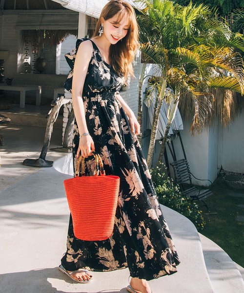 TeddyShop（テディショップ）の「レディース 花柄バックリボンロングワンピース（ワンピース・レディース・ブラック・ONE SIZE）」の4枚目の写真