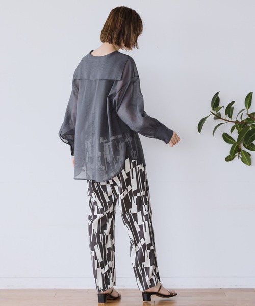 A part by（アパートバイ）の「TeNyシアーセーラーブラウス　954866（シャツ/ブラウス・レディース・ライトベージュ/ブラック/ネイビー・FREE）」の13枚目の写真