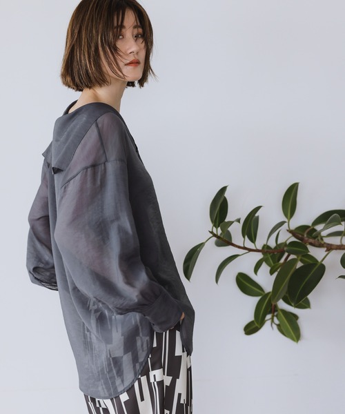 A part by（アパートバイ）の「TeNyシアーセーラーブラウス　954866（シャツ/ブラウス・レディース・ライトベージュ/ブラック/ネイビー・FREE）」の9枚目の写真