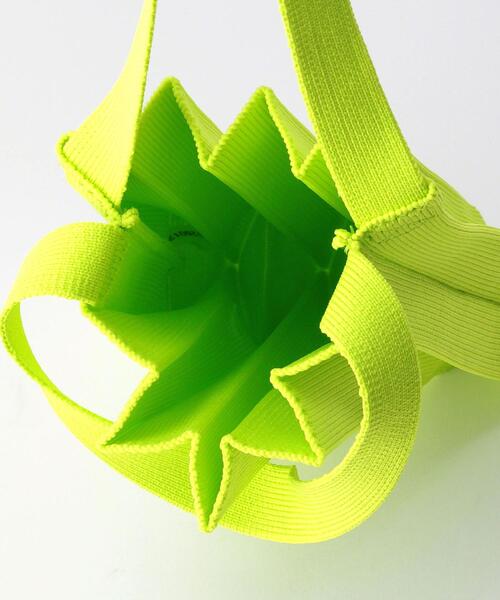 BEAUTY&YOUTH UNITED ARROWS(ビューティーアンドユースユナイテッドアローズ)の「BY ニットプリーツ バッグ◆(トートバッグ・レディース・ピンク/ライム・FREE)」の5枚目の写真