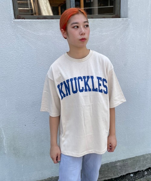 bonjour bonsoir（ボンジュール　ボンソワール）の「【bonjour bonsoir】KNUCKLES カレッジビッグ Tシャツ（Tシャツ/カットソー・メンズ・ホワイト/ブラック/ベージュ・M/S/L）」の14枚目の写真
