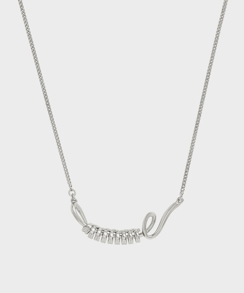 CHARLES & KEITH(チャールズ & キース)の「ツイストプリンセス ネックレス / Twist Princess Necklace(ネックレス・レディース・ゴールド系その他/ゴールド系その他2/シルバー・FREE)」の2枚目の写真
