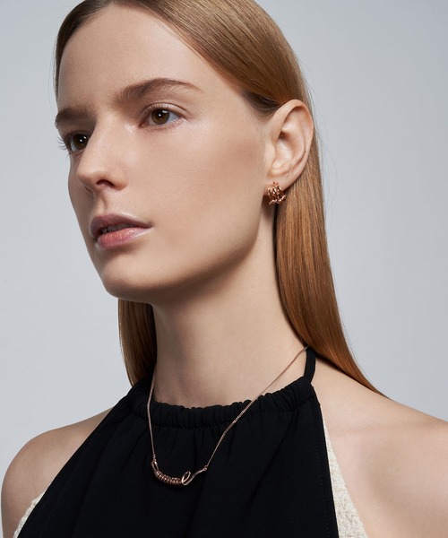 CHARLES & KEITH(チャールズ & キース)の「ツイストプリンセス ネックレス / Twist Princess Necklace(ネックレス・レディース・ゴールド系その他/ゴールド系その他2/シルバー・FREE)」の10枚目の写真