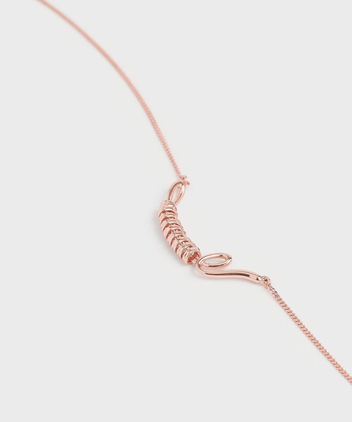 CHARLES & KEITH(チャールズ & キース)の「ツイストプリンセス ネックレス / Twist Princess Necklace(ネックレス・レディース・ゴールド系その他/ゴールド系その他2/シルバー・FREE)」の11枚目の写真