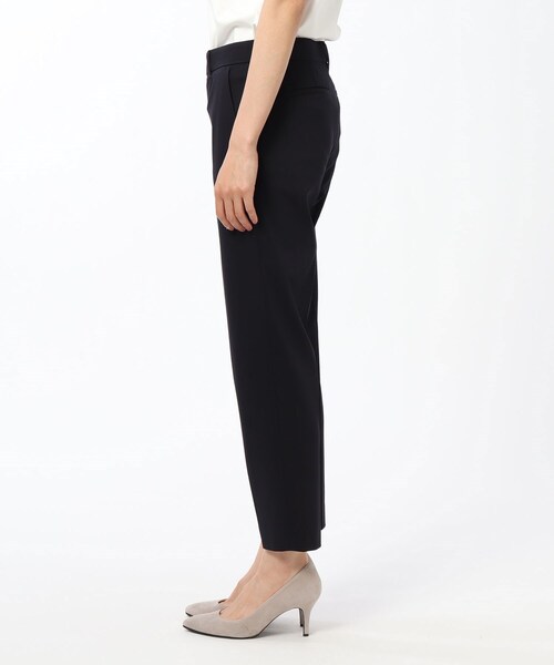 UNTITLED（アンタイトル）の「◆【洗える・消臭・UV・接触冷感】ネオカトレアテーパードパンツ（スーツパンツ・レディース・ブラック/ダークネイビー/グレー系その他6・02/01/03）」の5枚目の写真