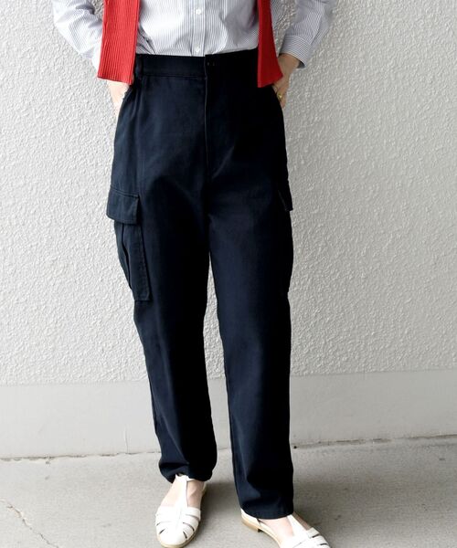 SHIPS any（シップス エニィ）の「SHIPS any:〈ウォッシャブル〉モールスキン カーゴポケットパンツ◇（カーゴパンツ・レディース・ネイビー/ライトグリーン/ナチュラル・40/38/36）」の9枚目の写真