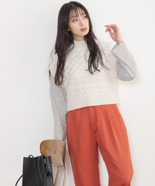 Mysa&Liina（ミーサリーナ）の「ショート丈ニットベスト（ベスト・レディース・ブラック/ダークブラウン/ベージュ/オフホワイト/ライム/ラベンダー・M）」の15枚目の写真