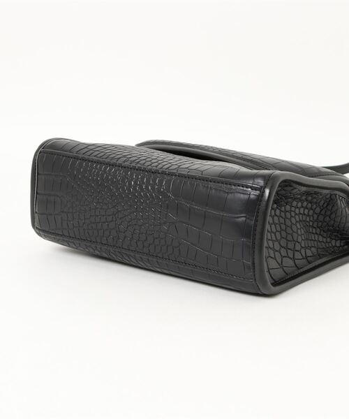 natural couture（ナチュラルクチュール）の「トップハンドルレトロバッグ（ショルダーバッグ・レディース・ブラック/ライトベージュ/その他1・FREE）」の14枚目の写真