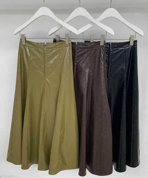 Leja(レジャ)の「レザーAラインロングスカート(スカート・レディース・ブラック/グリーン/モカ・SMALL/MEDIUM)」の11枚目の写真
