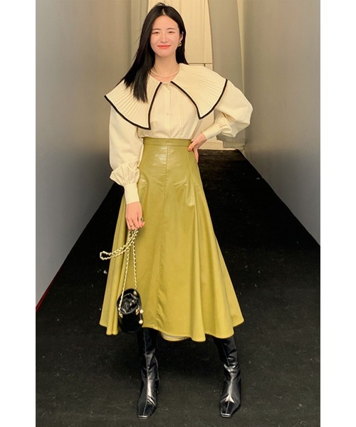 Leja(レジャ)の「レザーAラインロングスカート(スカート・レディース・ブラック/グリーン/モカ・SMALL/MEDIUM)」の22枚目の写真