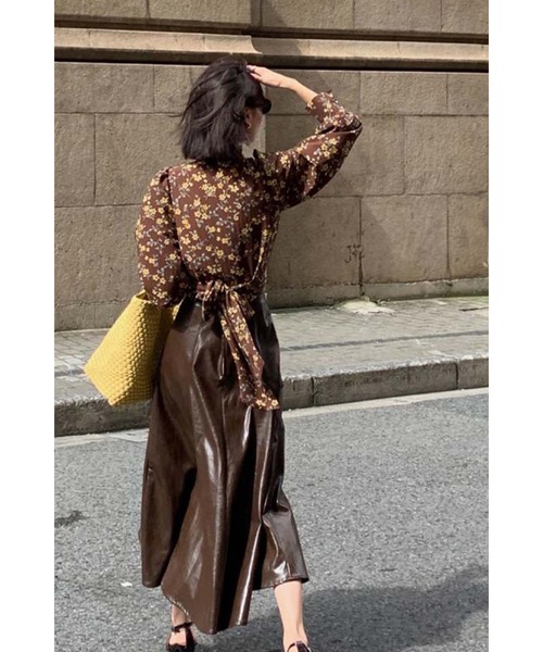 Leja(レジャ)の「レザーAラインロングスカート(スカート・レディース・ブラック/グリーン/モカ・SMALL/MEDIUM)」の20枚目の写真