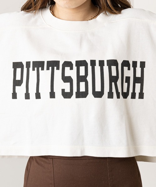 Chico（チコ）の「ショート丈デカロゴカレッジスウェット（スウェット・レディース・ブラック/グレー/グリーン/アイボリー・FREE）」の21枚目の写真