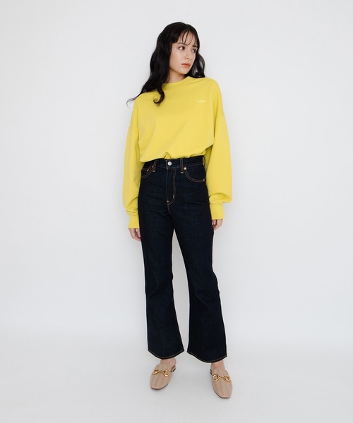 Levi's（リーバイス）の「WEAR IN WEAR OUT RED TAB スウェットシャツ WARM OLIVE（スウェット・レディース・グリーン・M/S/XS）」の5枚目の写真