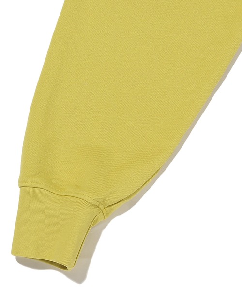 Levi's（リーバイス）の「WEAR IN WEAR OUT RED TAB スウェットシャツ WARM OLIVE（スウェット・レディース・グリーン・M/S/XS）」の10枚目の写真