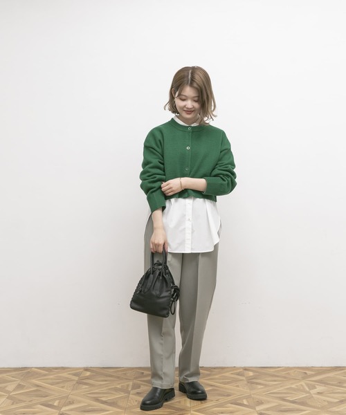 UR Lab.(アーバンリサーチラボ)の「ルーズクルーネックカーディガン(カーディガン/ボレロ・レディース・ブラック/グレー/オフホワイト/グリーン・FREE)」の12枚目の写真