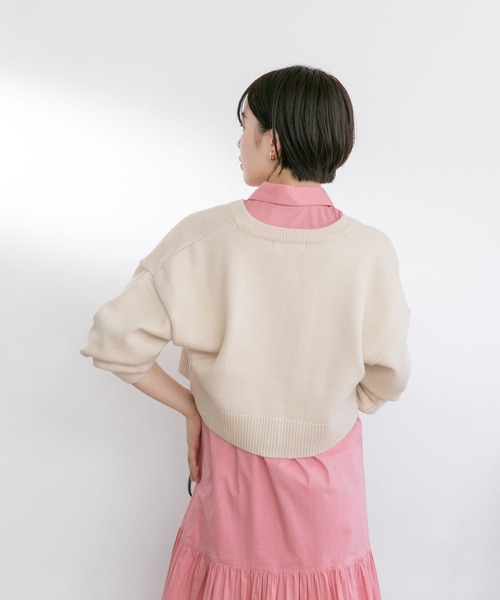 UR Lab.(アーバンリサーチラボ)の「ルーズクルーネックカーディガン(カーディガン/ボレロ・レディース・ブラック/グレー/オフホワイト/グリーン・FREE)」の17枚目の写真