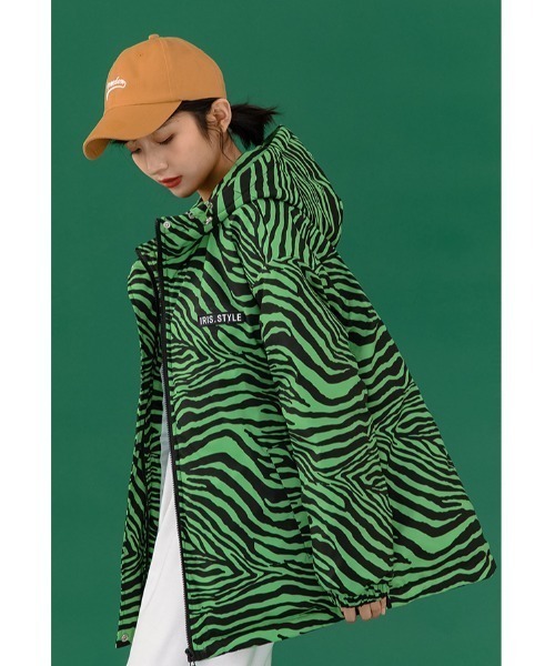 yuue' ( wear )(ユーイ)の「ゼブラ柄セミオーバーシルエット ダウンジャケット(ダウンジャケット/コート・レディース・グレー/グリーン/ライトピンク・SMALL/MEDIUM/LARGE/X-LARGE)」の20枚目の写真