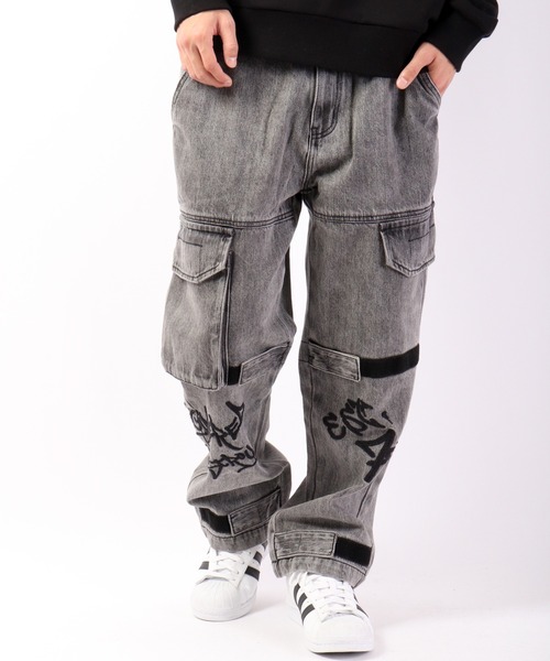 MISHKA(ミシカ)の「【MISHKA】デニムカーゴパンツ(カーゴパンツ・メンズ・ライトグレー・L/XL/M)」の1枚目の写真