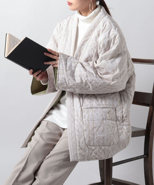 FREDY&GLOSTER（フレディアンドグロスター）の「【WEB限定】【DAN-TEN/ダンテン】コンフリーパッカブルハンテンL（ブルゾン・レディース・ベージュ/カーキ/ブラウン・FREE）」の3枚目の写真