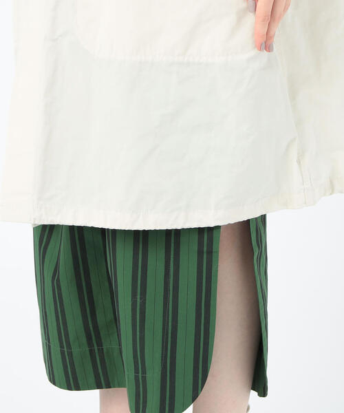 TOMORROWLAND （トゥモローランド）の「コットンポリエステルメモリーグログラン モッズコート（モッズコート・レディース・ホワイト/ブラック/カーキ・38/36）」の13枚目の写真