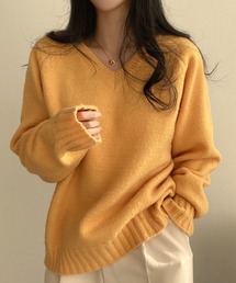 Vネックニットプルオーバー