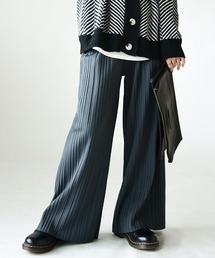 and it_（アンドイット）の「裏起毛プリーツパンツ（その他パンツ）」