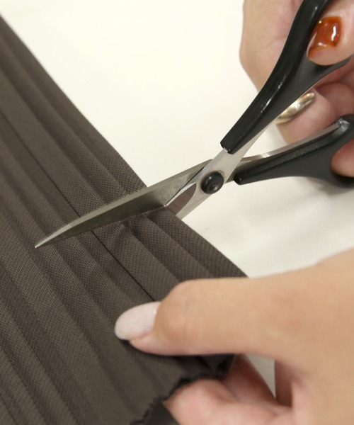 and it_（アンドイット）の「裏起毛プリーツパンツ（その他パンツ・レディース・グリーン/モカ/グレイッシュベージュ/ブラック/ブラック系/チェック/ブラウン系/ベージュ系/ブラウン系その他/チャコール/その他1・L/M）」の12枚目の写真